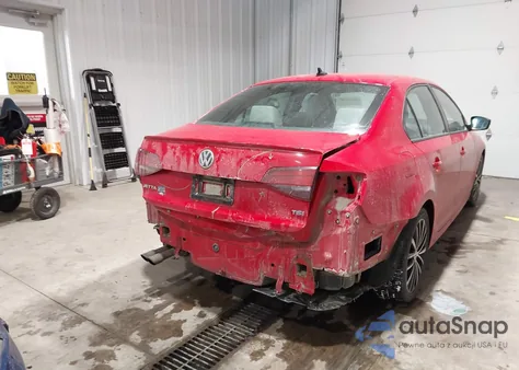 2016 Volkswagen Jetta 1.8T Sport from USA, damaged, VIN 3VWD17AJ1GM236286